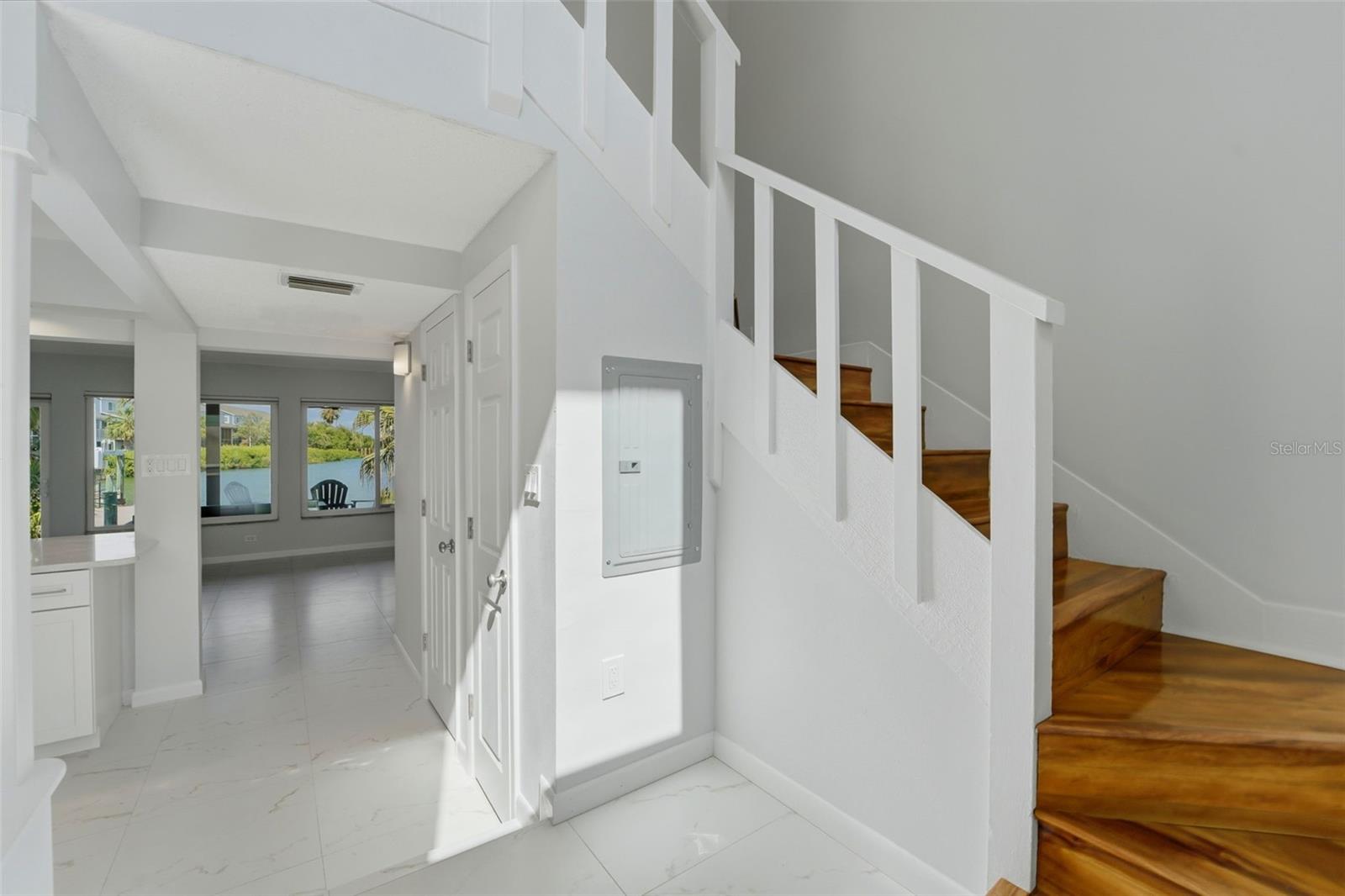 833 E GULF BLVD #103, INDIAN ROCKS BEACH, FL, 33785