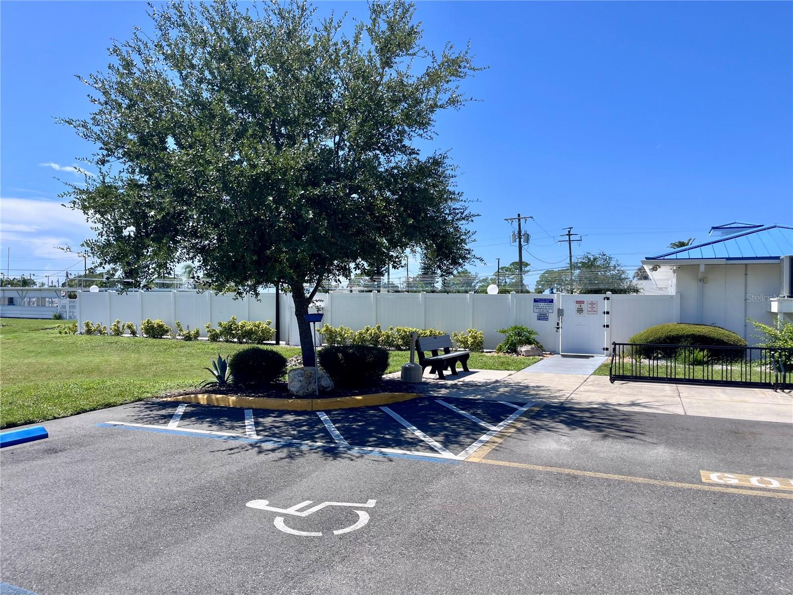 A4665199 Property Photo