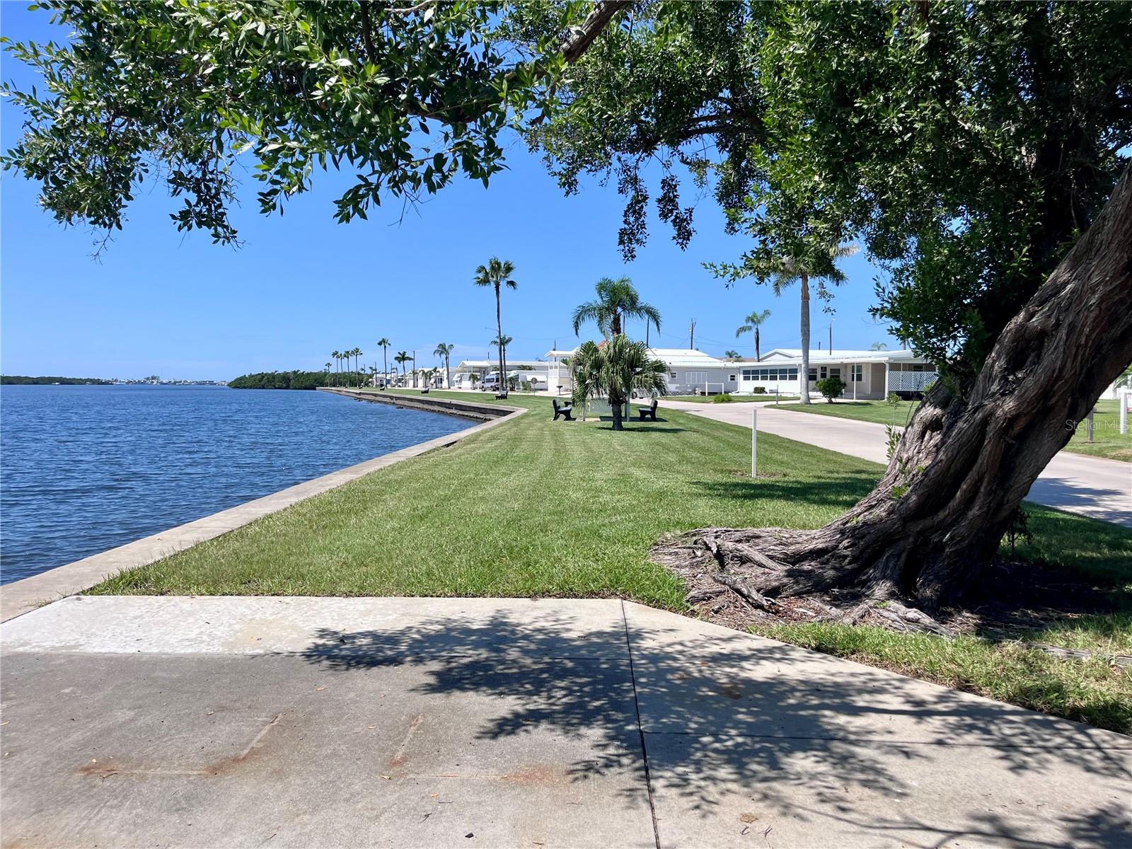 A4665199 Property Photo