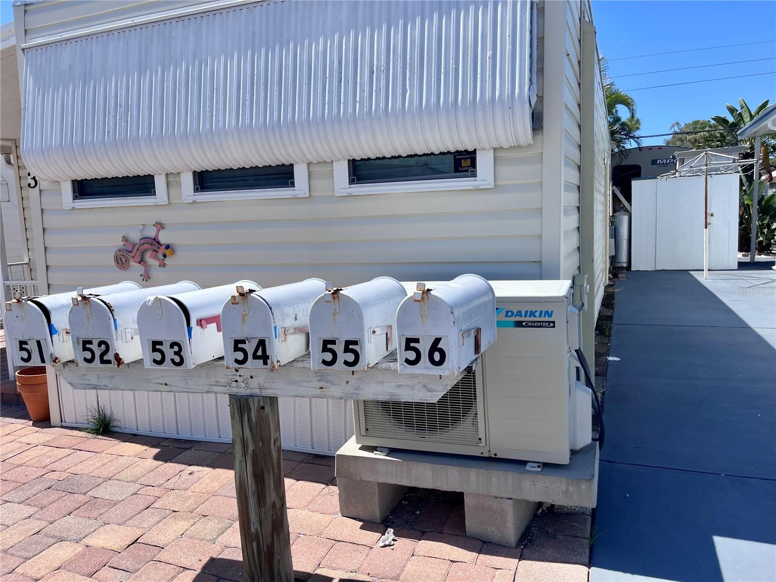 A4665199 Property Photo