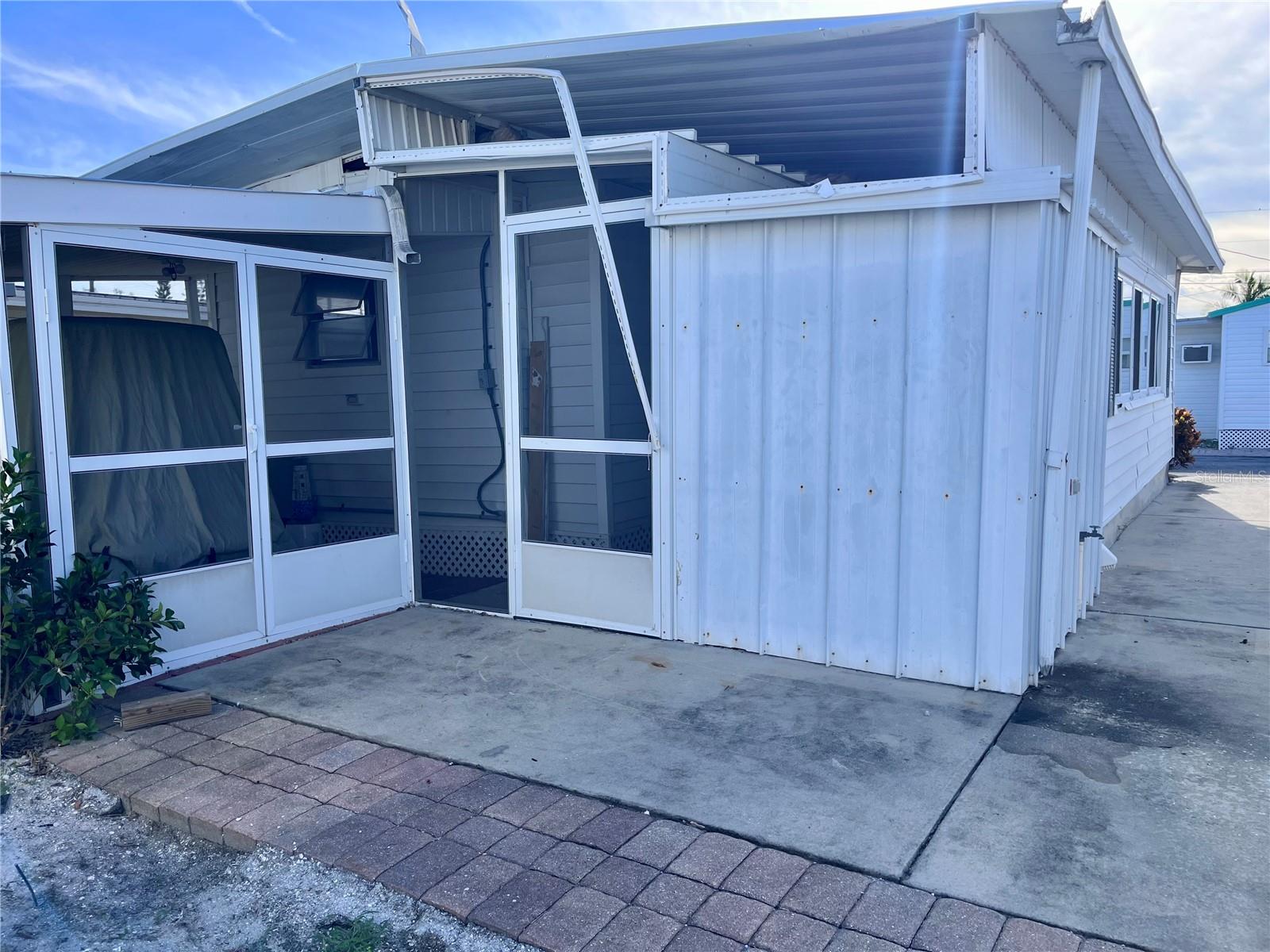 A4665199 Property Photo