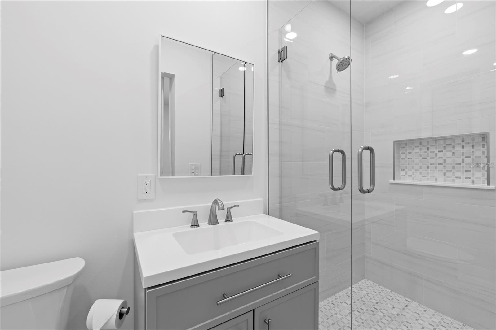 Main House - Primary Bathroom #2