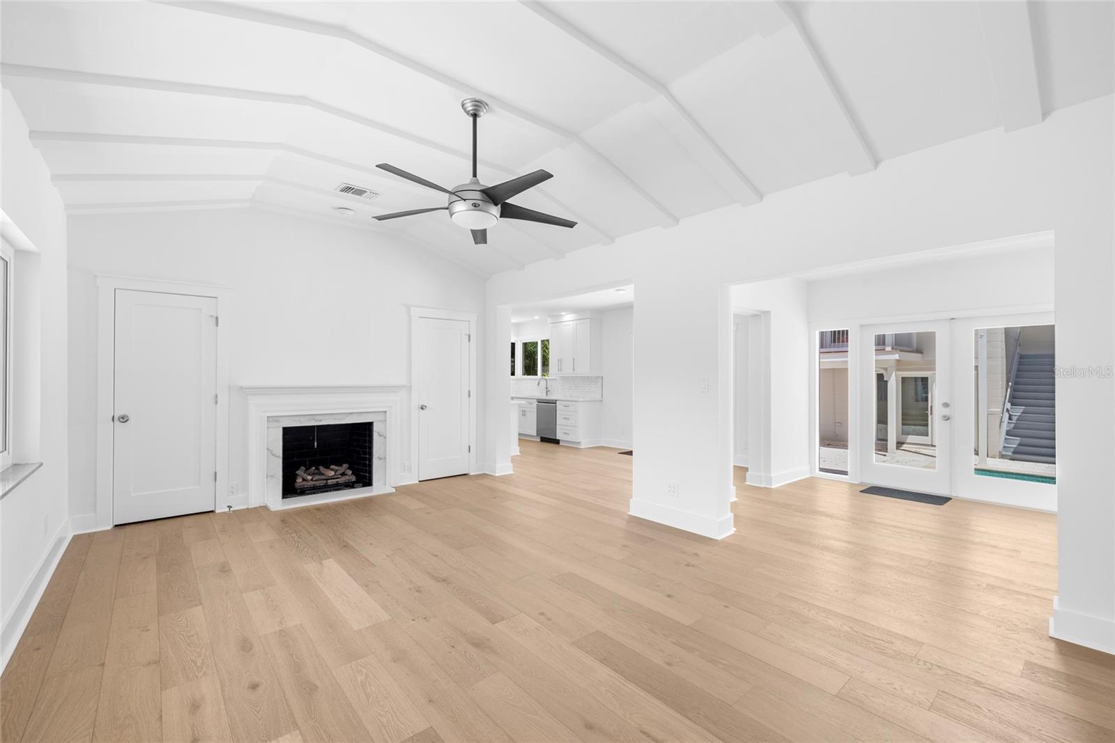 Main House - Living Room