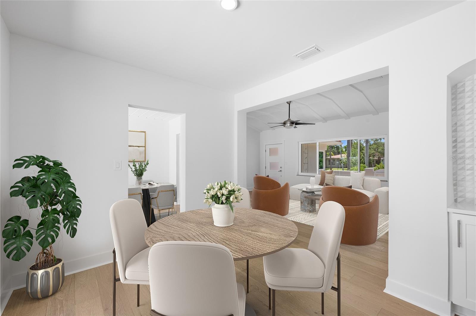 Main House - Dining Room (Staged)