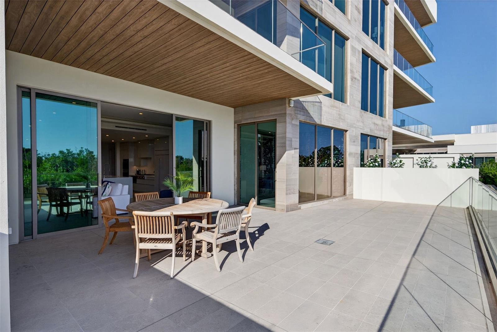 A4665247 Property Photo