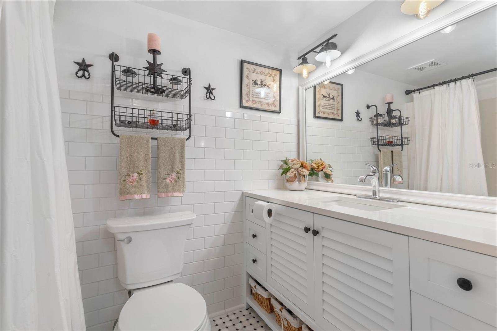 42 CLUB HOUSE DR #104, PALM COAST, FL, 32137