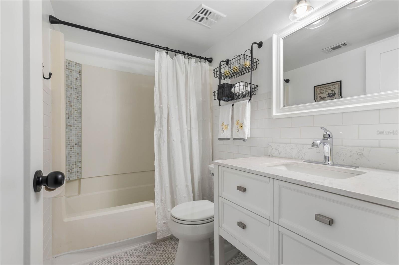 42 CLUB HOUSE DR #104, PALM COAST, FL, 32137