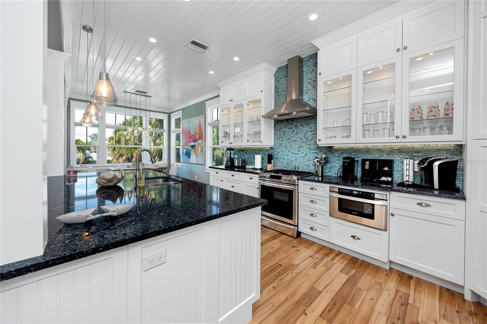 TB8428224 Property Photo