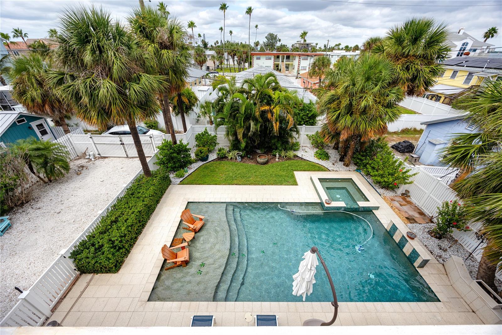 TB8428224 Property Photo