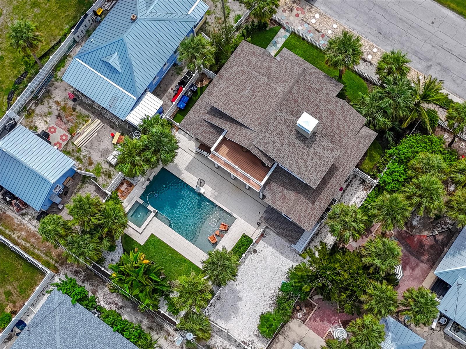 TB8428224 Property Photo