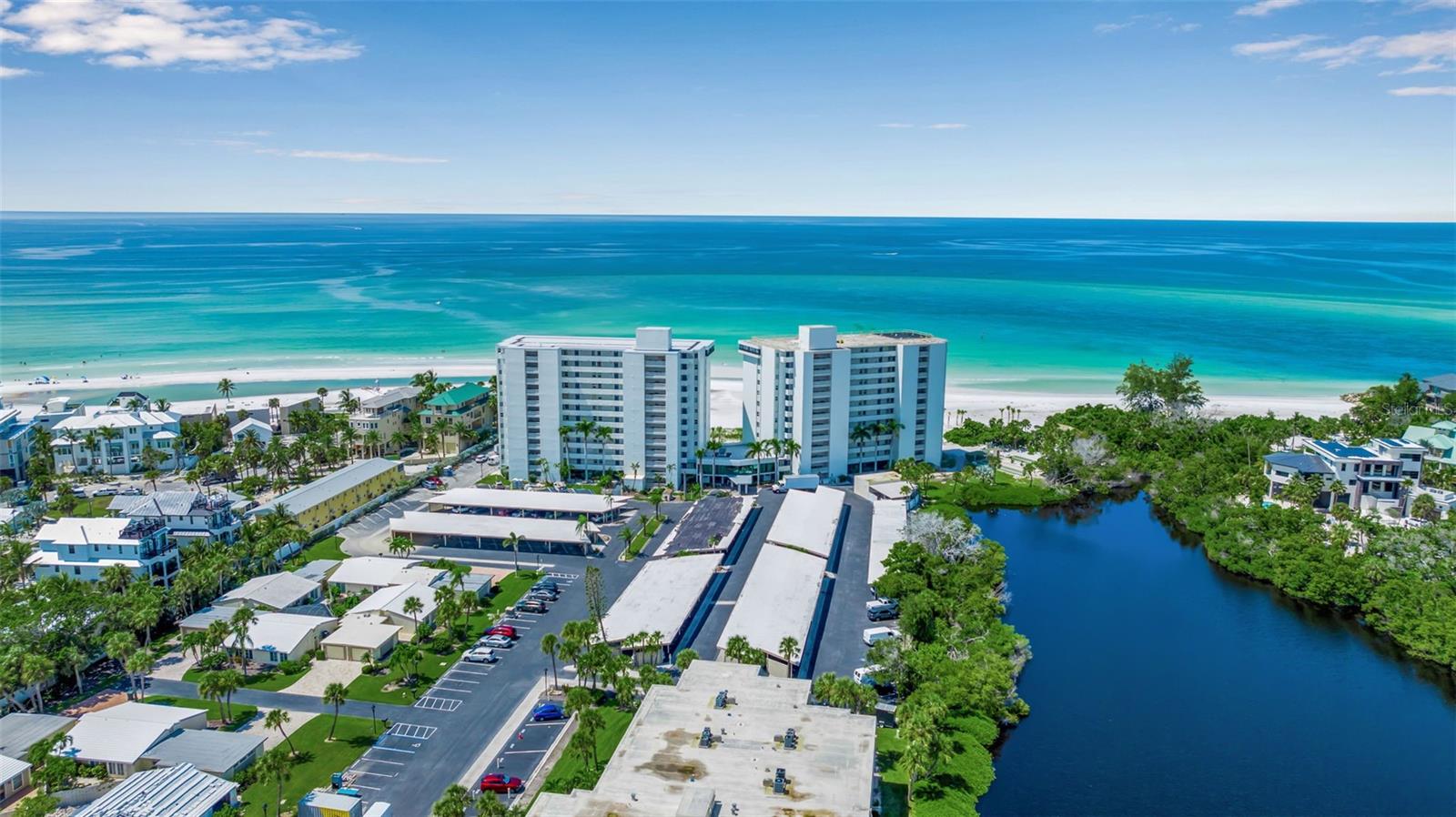 19 WHISPERING SANDS DR #203, SARASOTA, FL, 34242