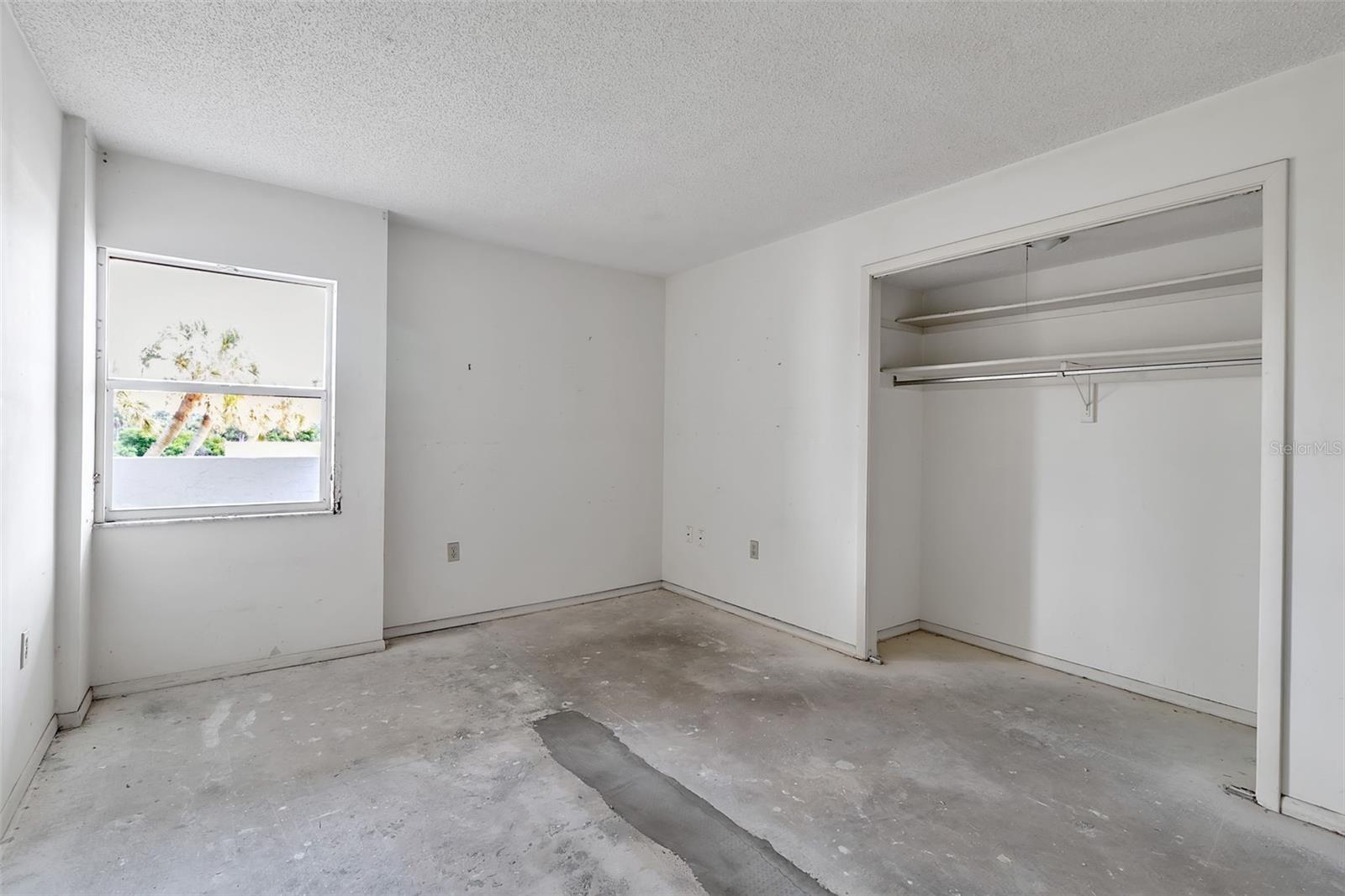 19 WHISPERING SANDS DR #203, SARASOTA, FL, 34242