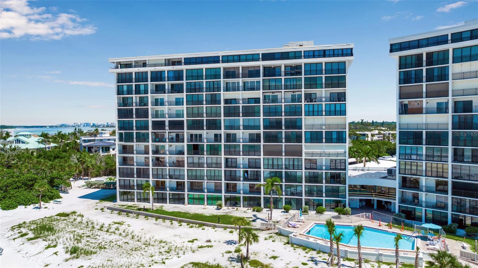 19 WHISPERING SANDS DR #203, SARASOTA, FL, 34242