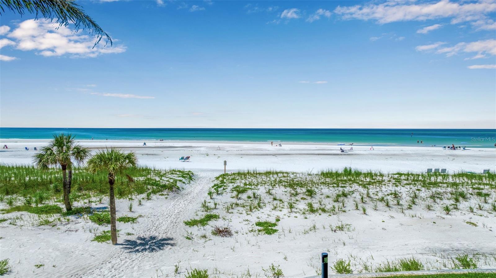 19 WHISPERING SANDS DR #203, SARASOTA, FL, 34242