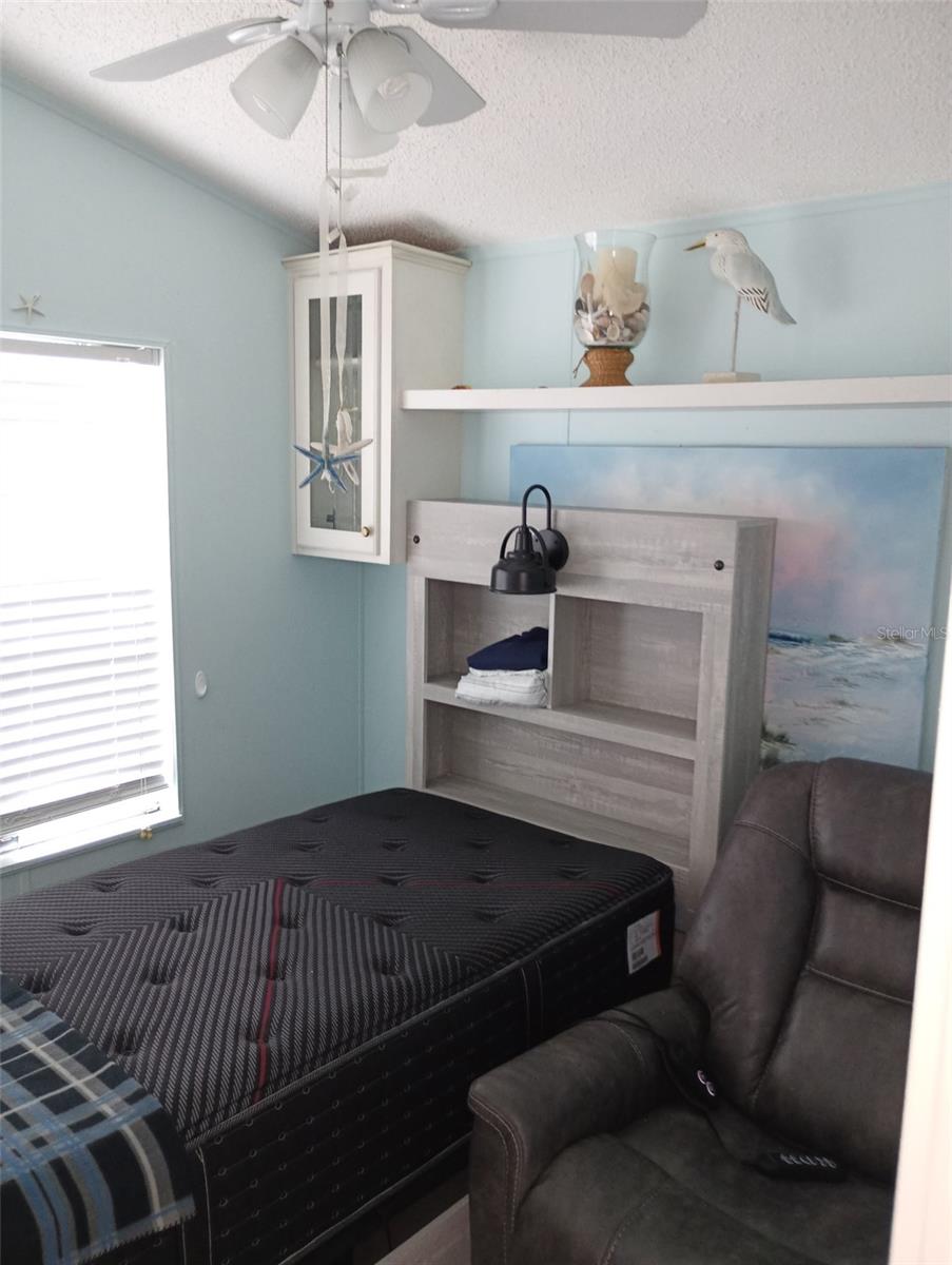 N6140555 Property Photo