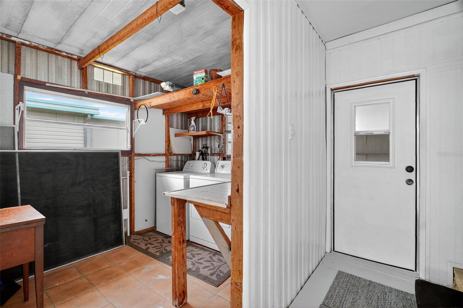 O6344748 Property Photo