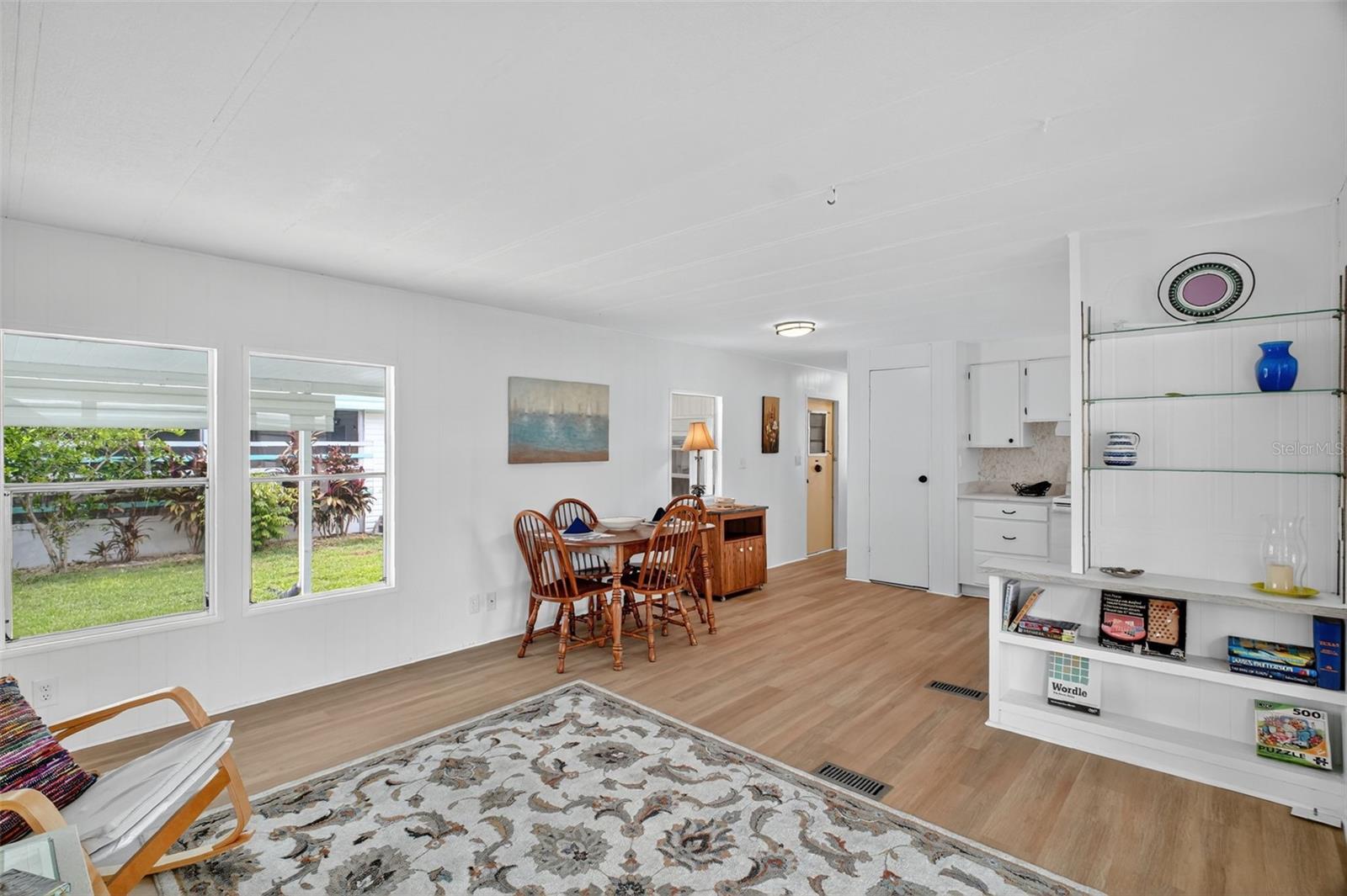 O6344748 Property Photo