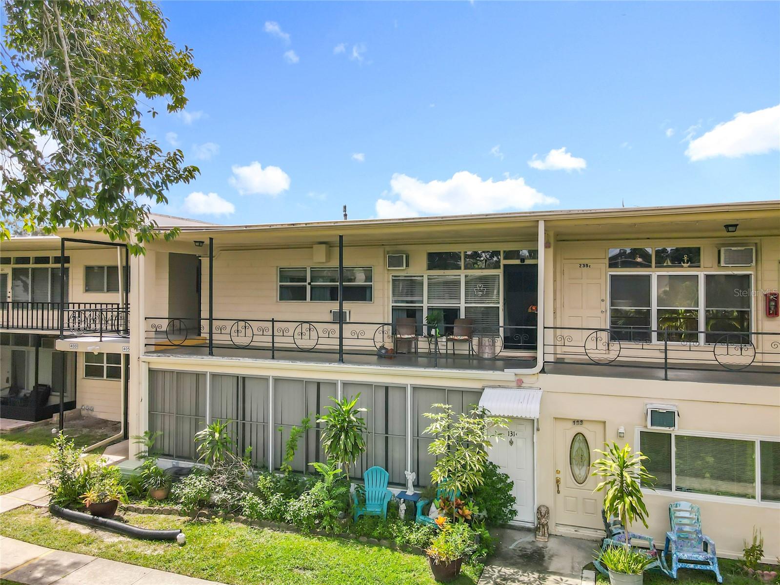 TB8428365 Property Photo