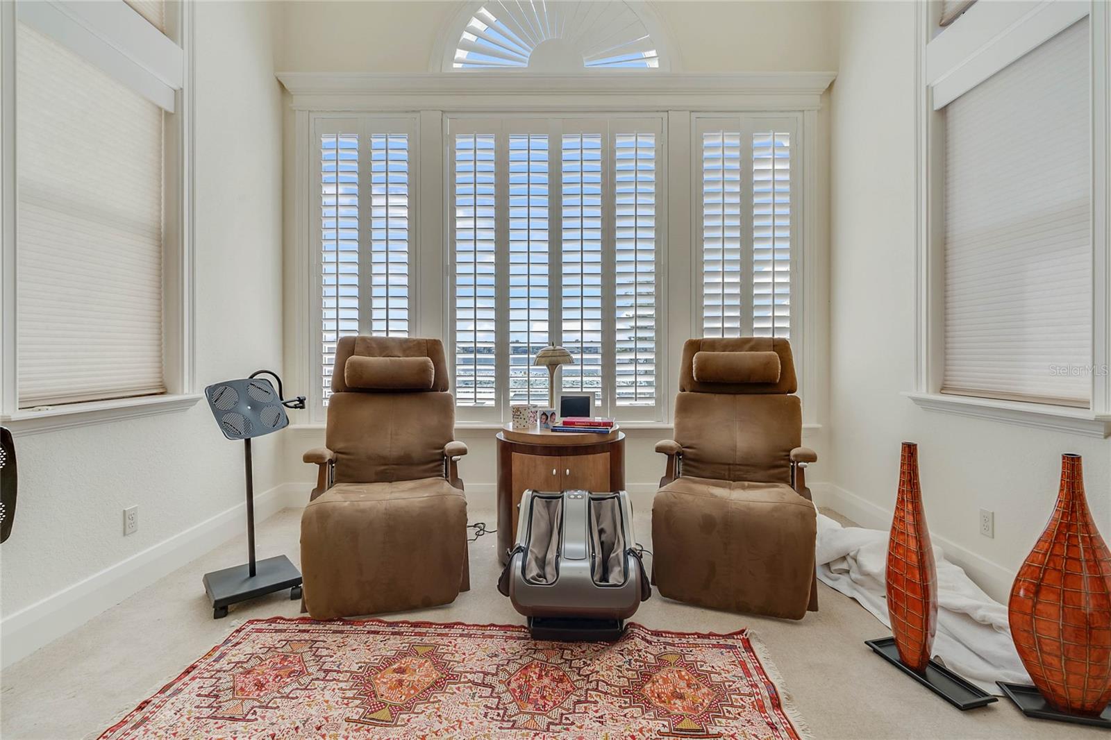 O6344799 Property Photo