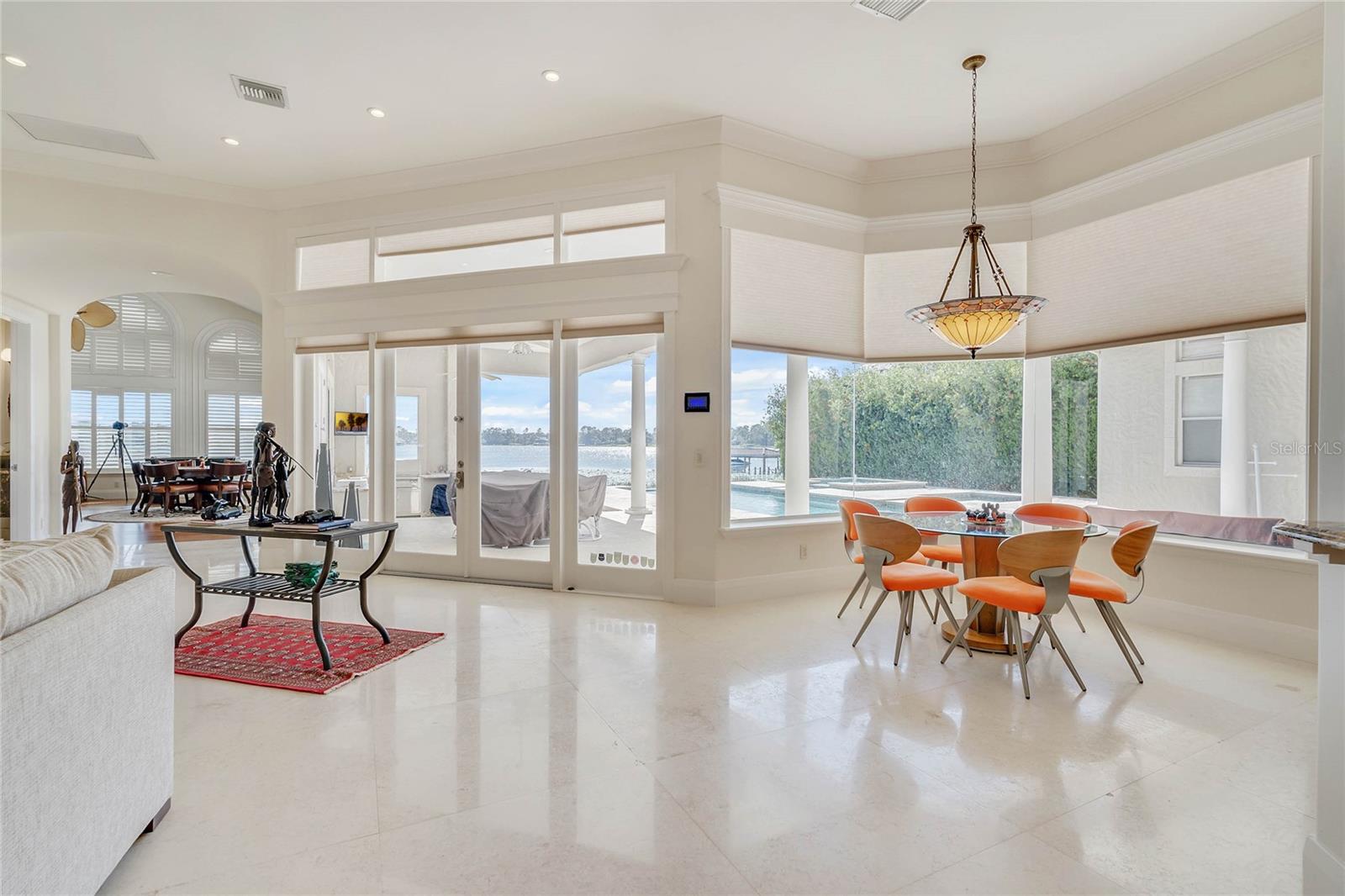 O6344799 Property Photo