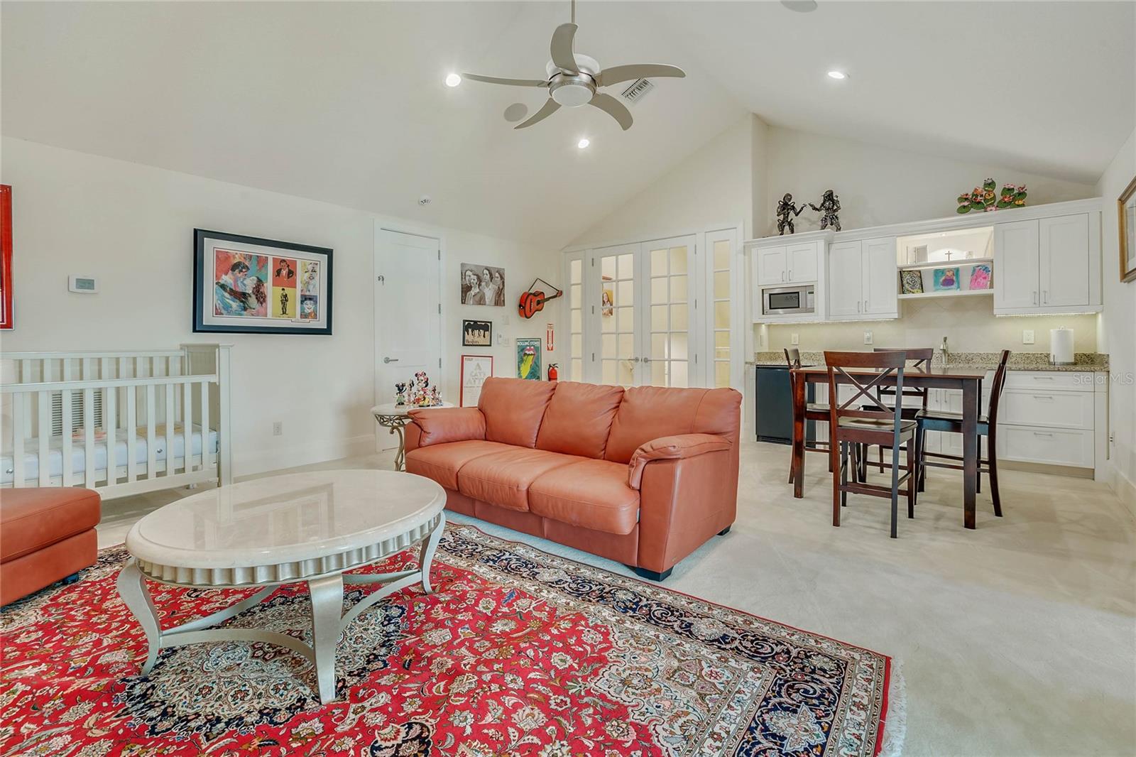 O6344799 Property Photo