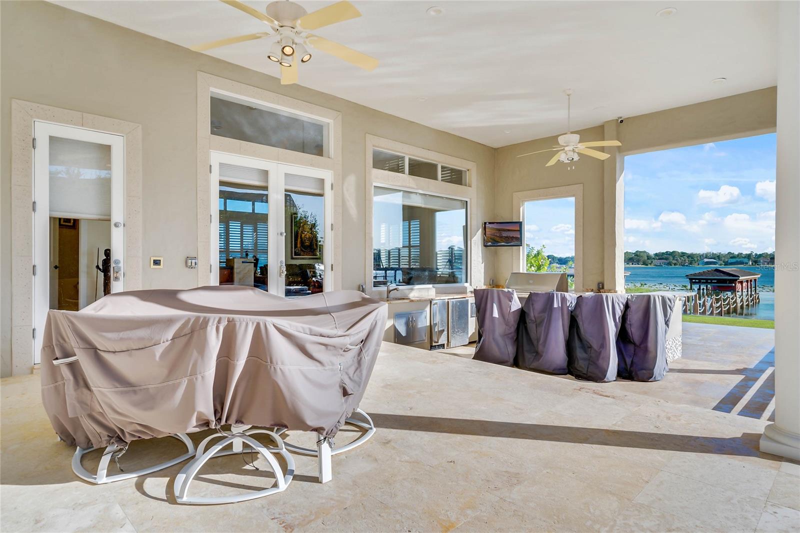 O6344799 Property Photo