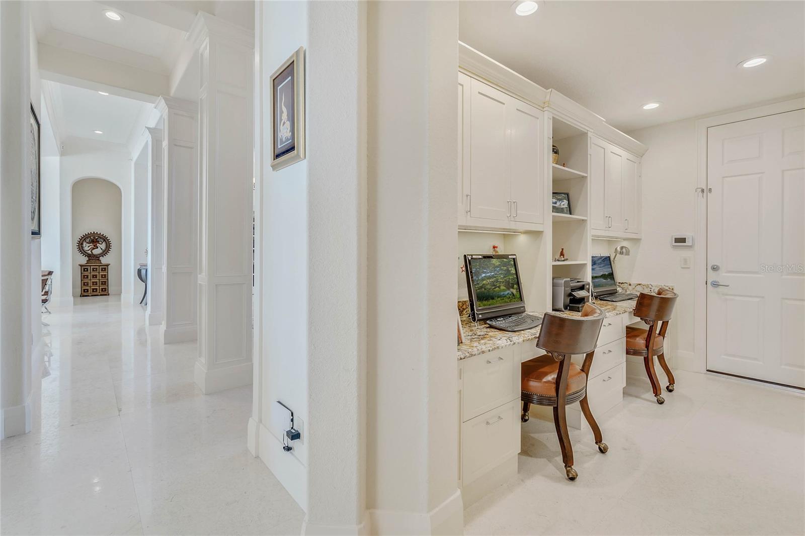 O6344799 Property Photo