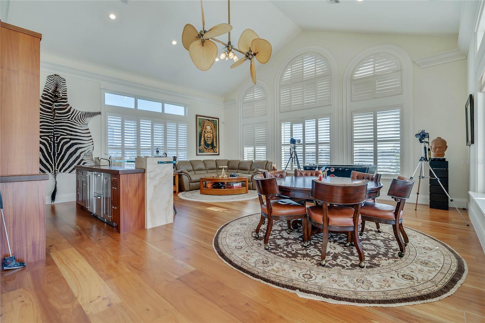 O6344799 Property Photo