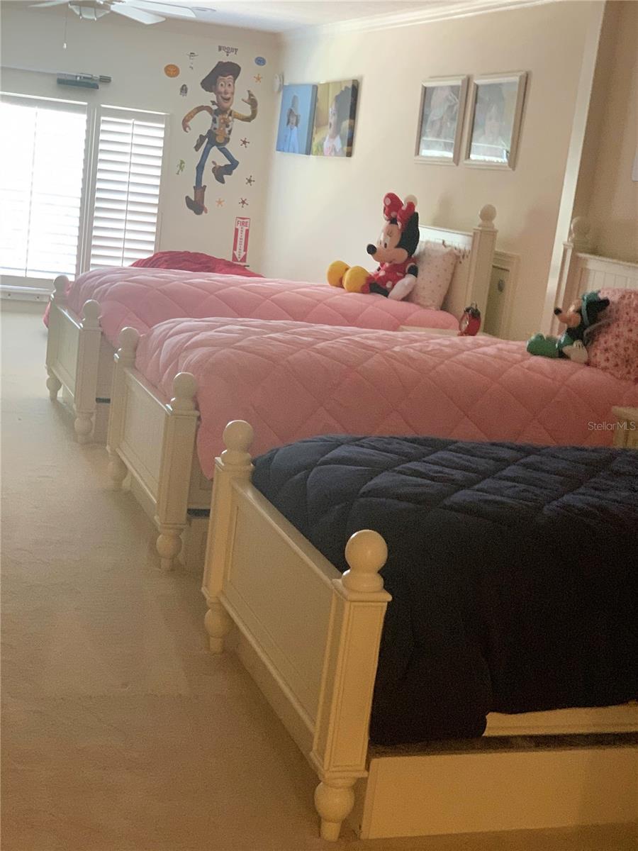 O6344799 Property Photo