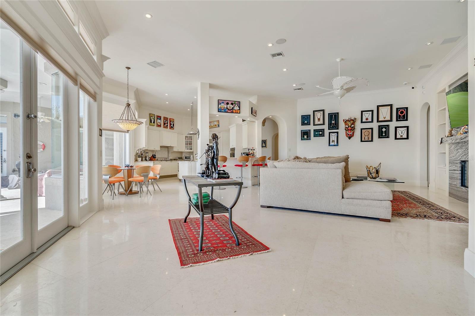 O6344799 Property Photo