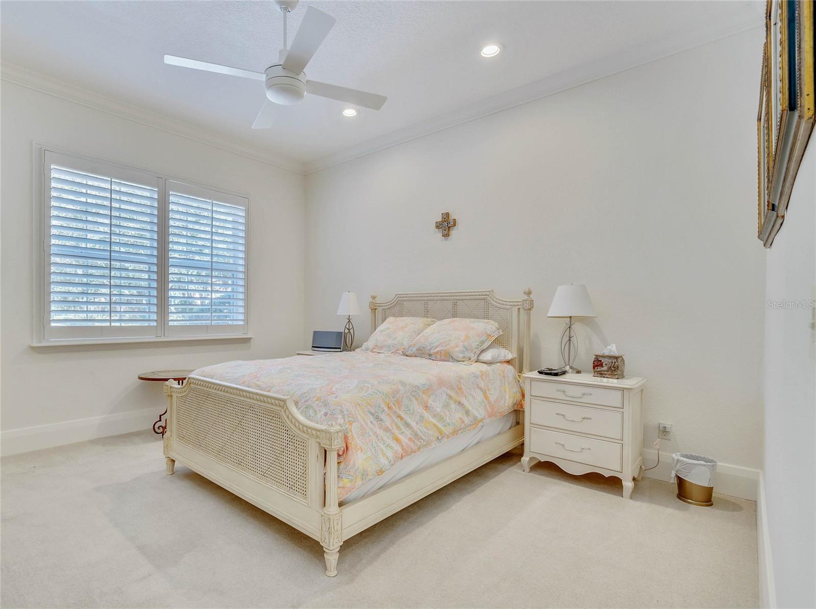 O6344799 Property Photo