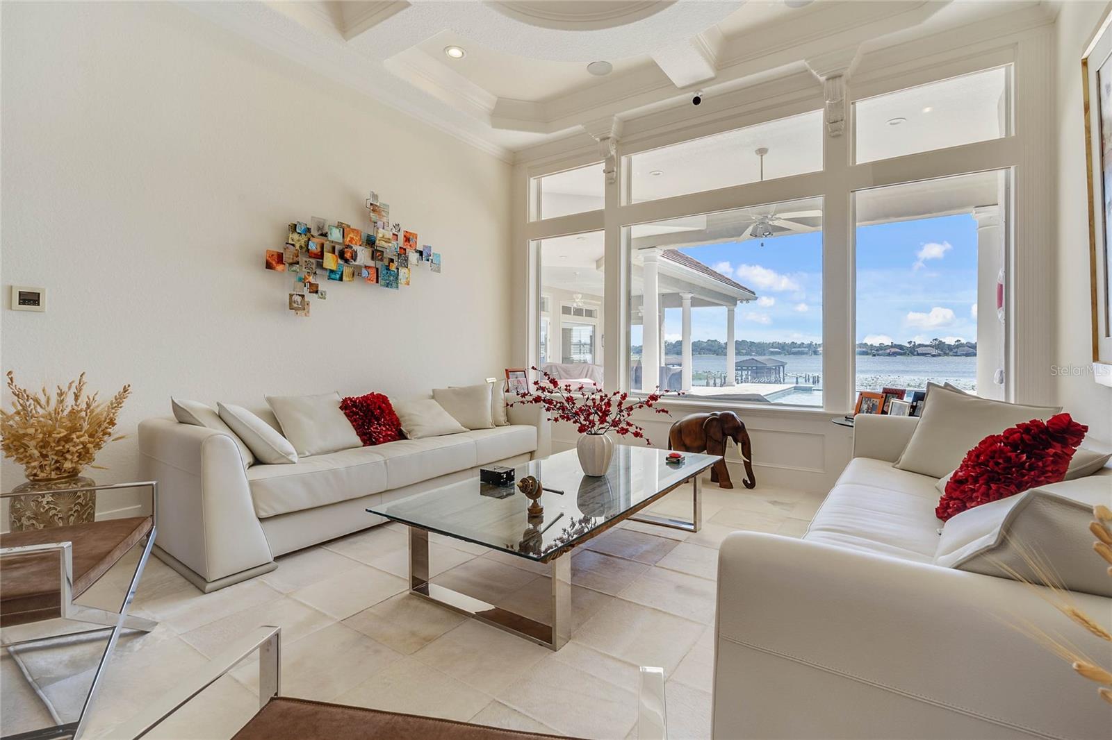 O6344799 Property Photo