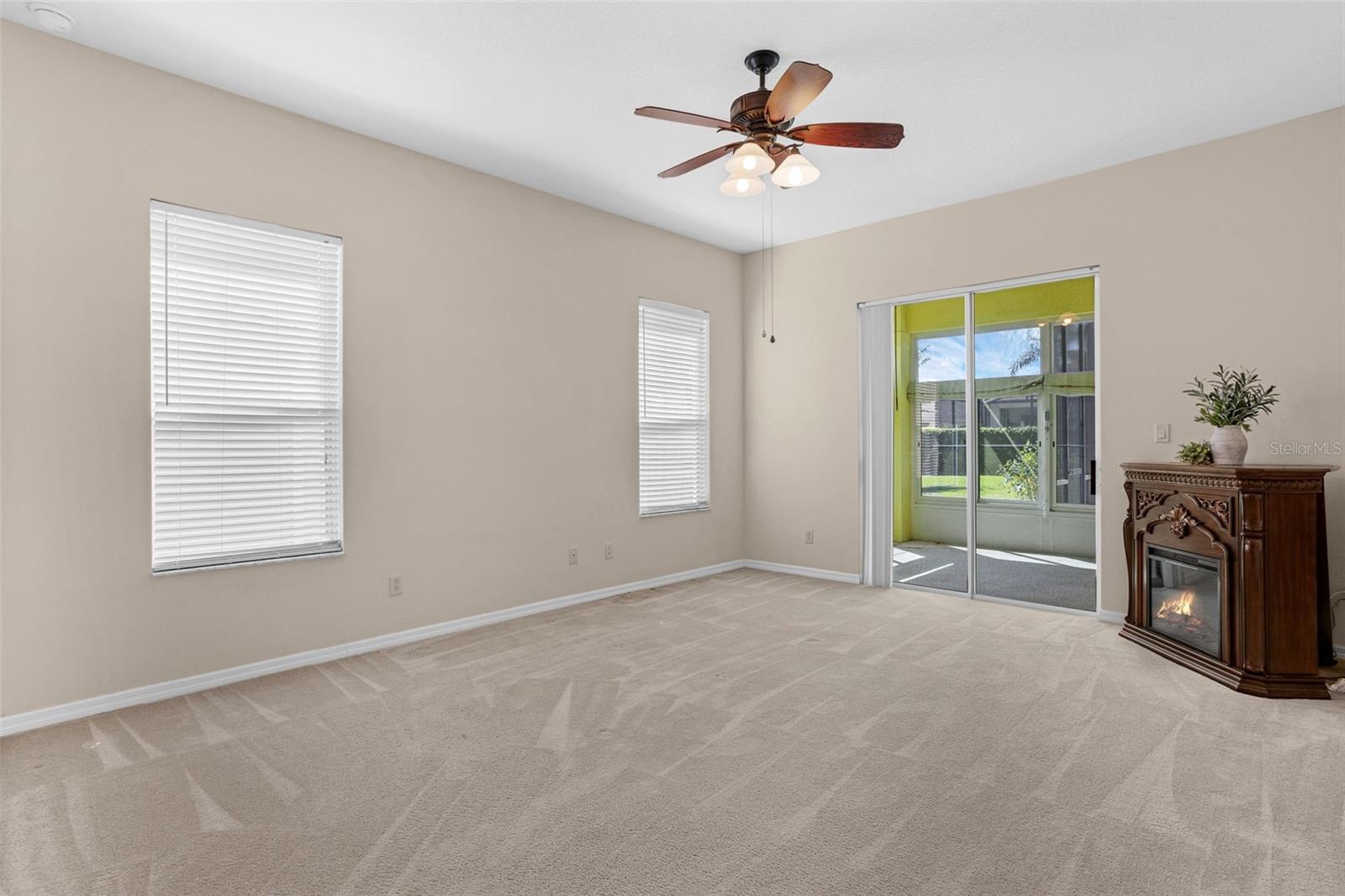 3728 MULBERRY GROVE LOOP, LEESBURG, FL, 34748