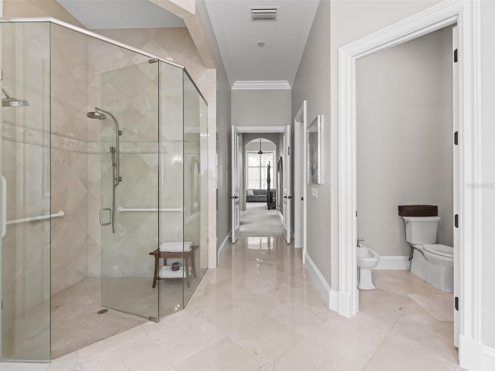 OM709708 Property Photo