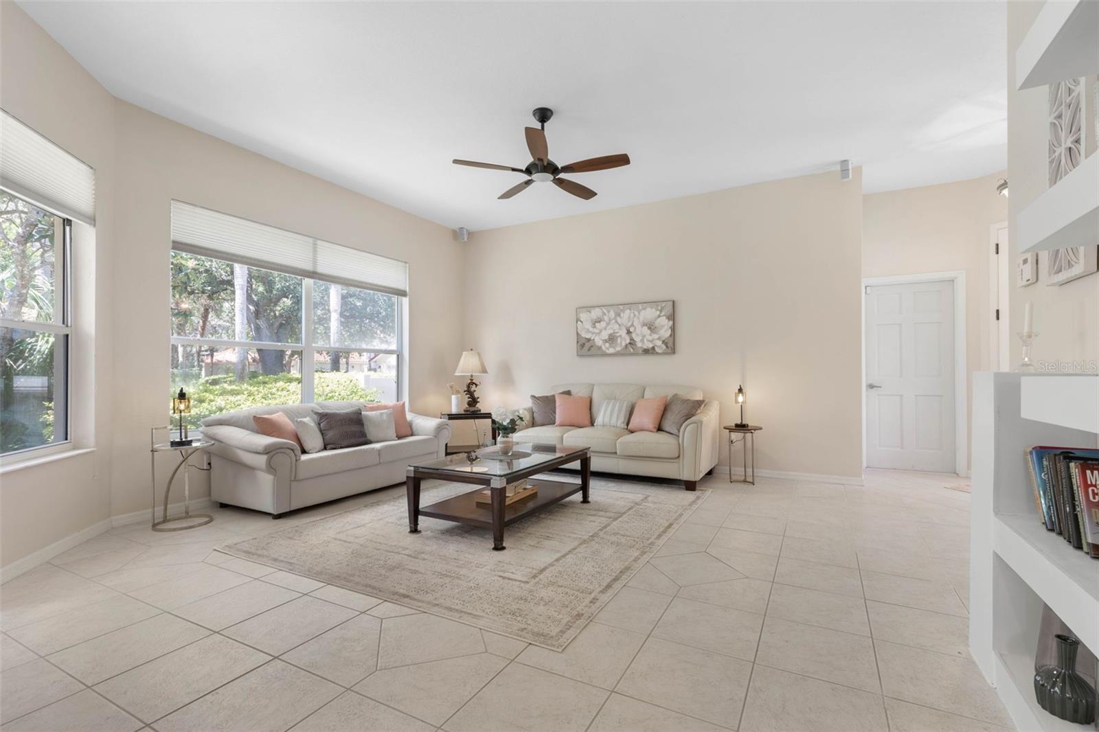 10 MADEIRA CT, PALM COAST, FL, 32137