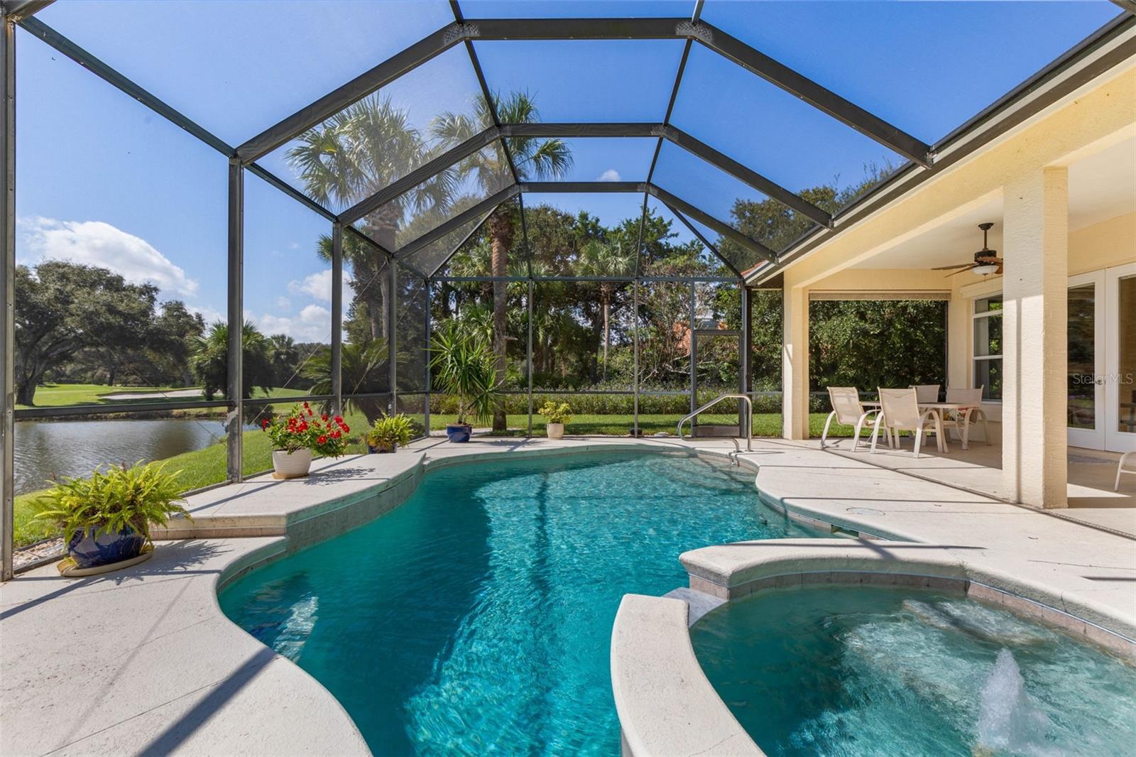 10 MADEIRA CT, PALM COAST, FL, 32137