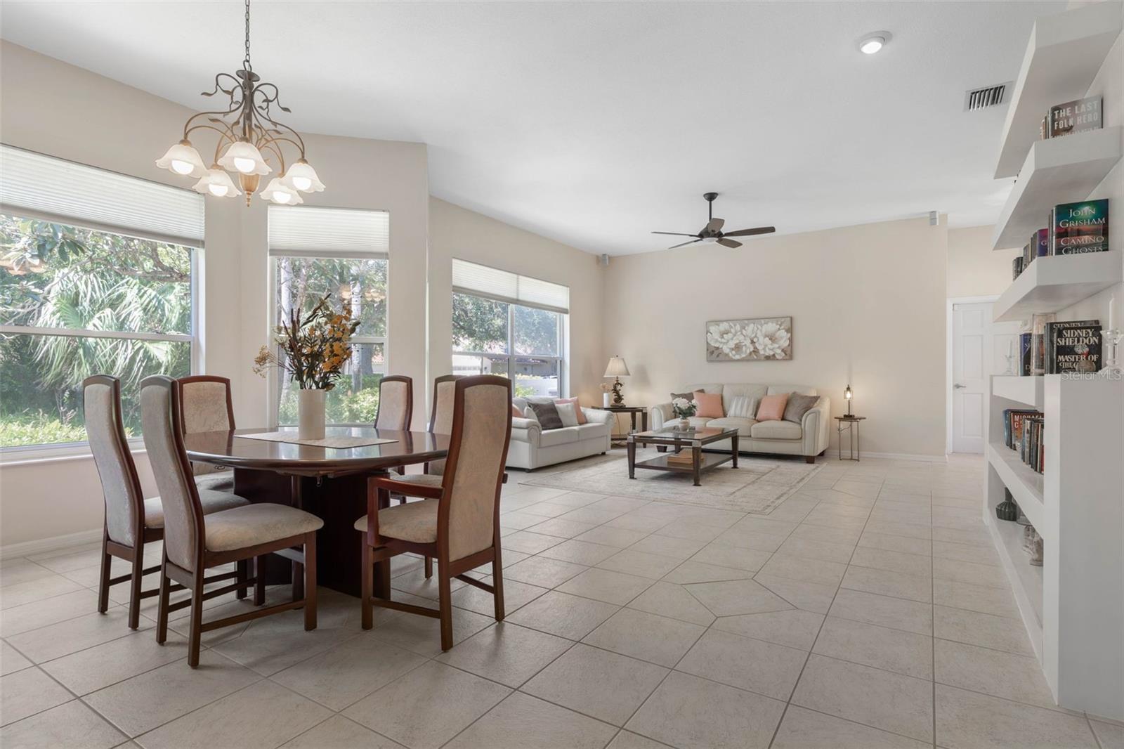 10 MADEIRA CT, PALM COAST, FL, 32137