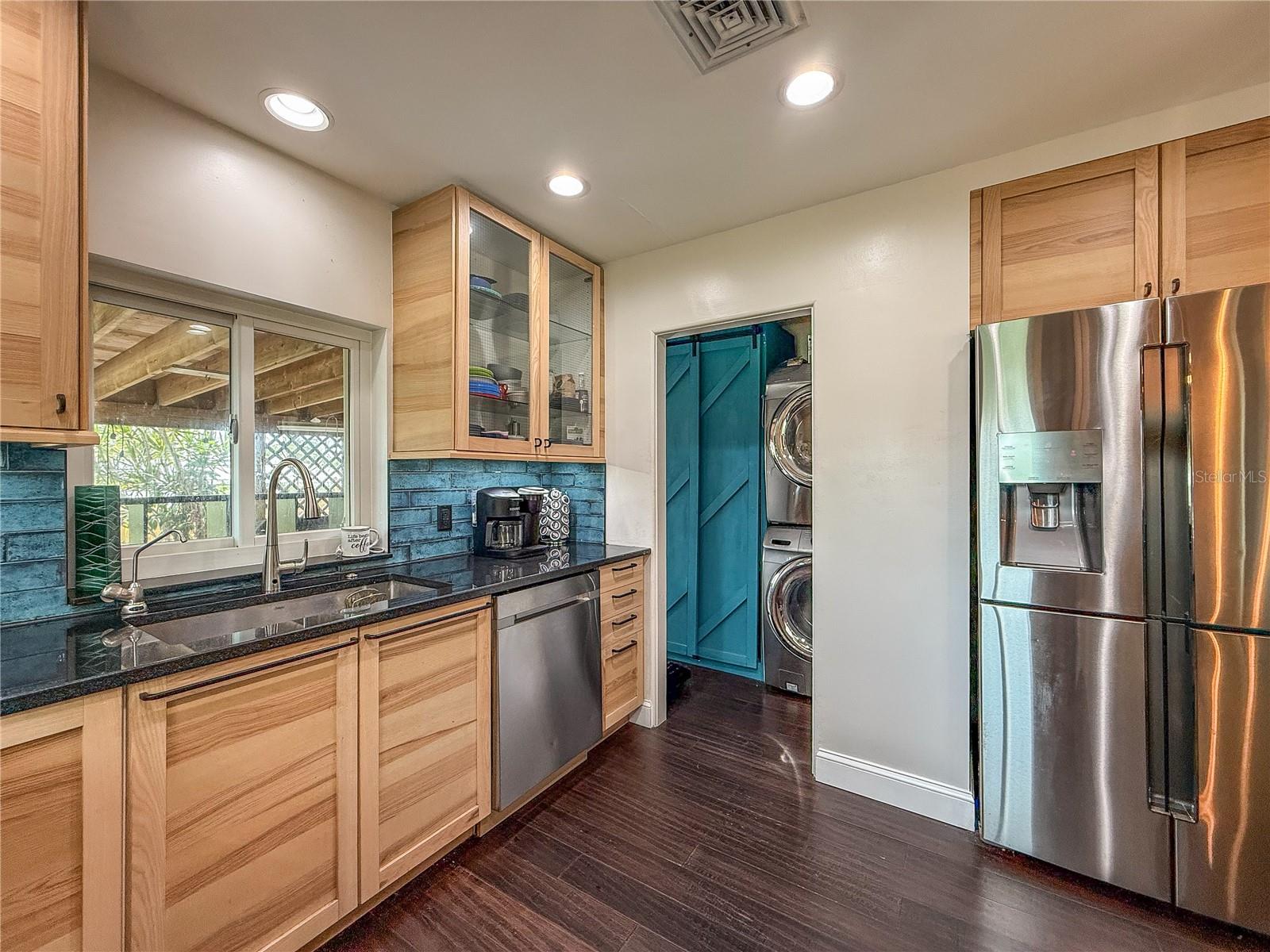 418 EDWARDS DR, SARASOTA, FL, 34243