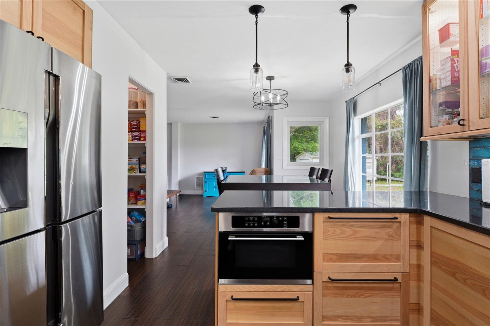 418 EDWARDS DR, SARASOTA, FL, 34243