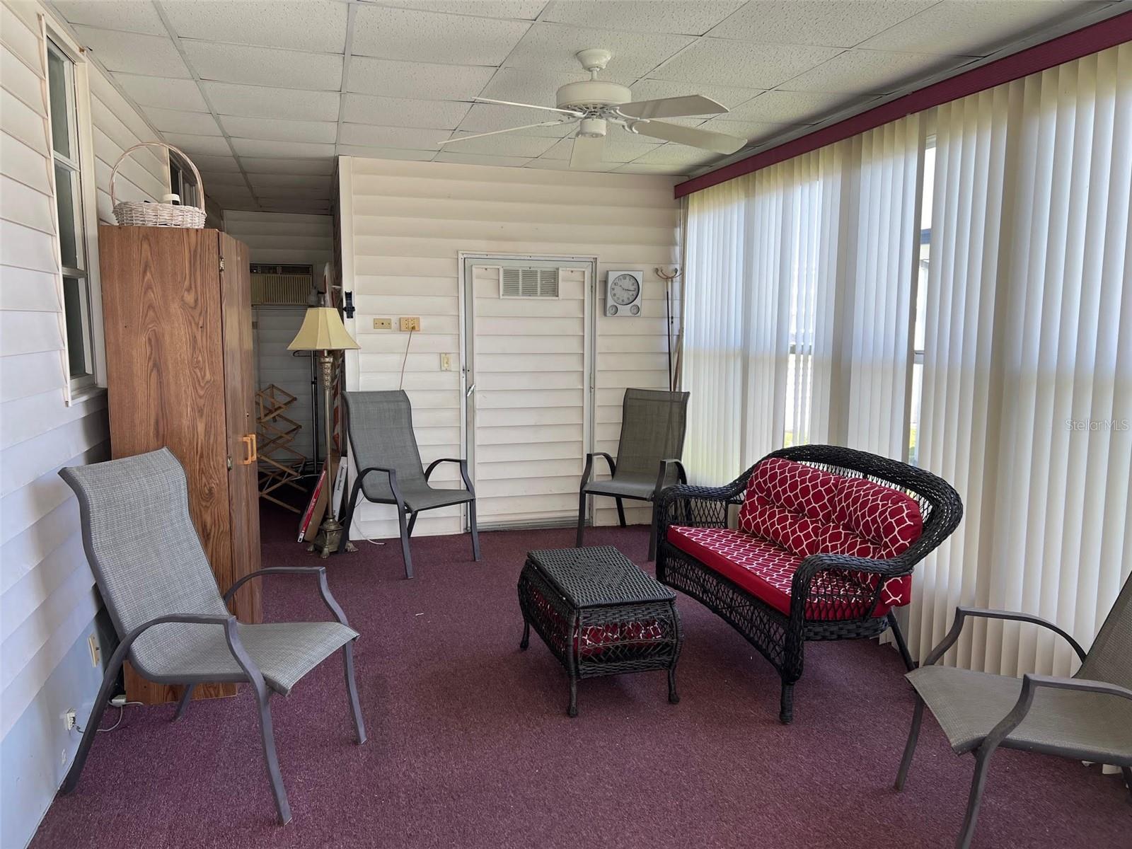 TB8428461 Property Photo