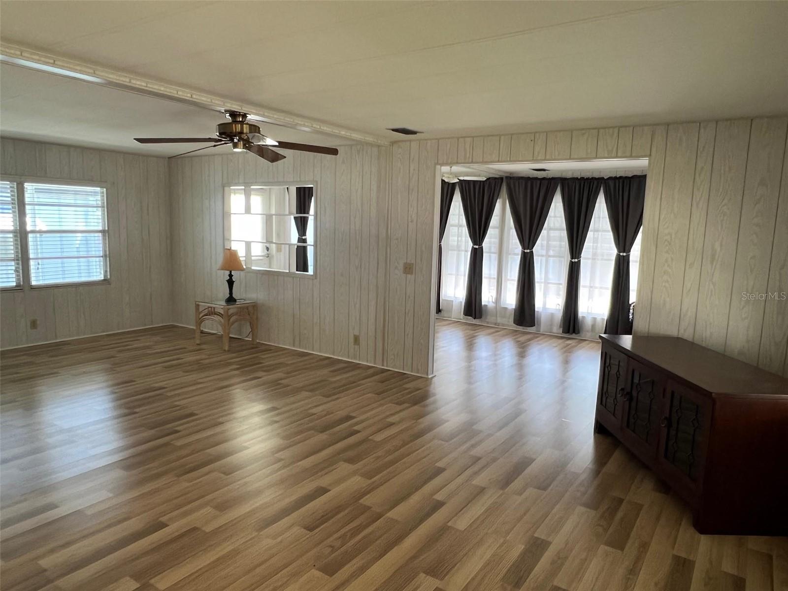 TB8428461 Property Photo