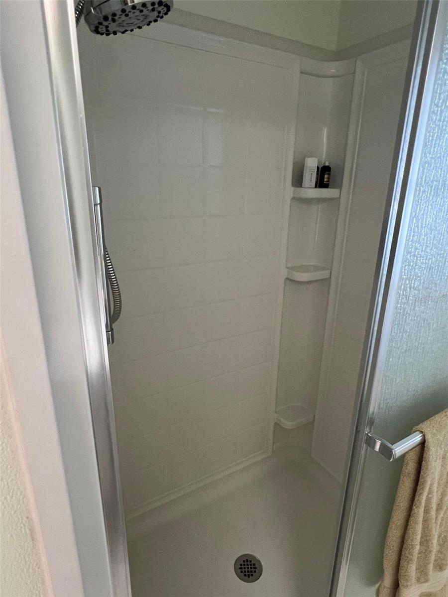 TB8428461 Property Photo