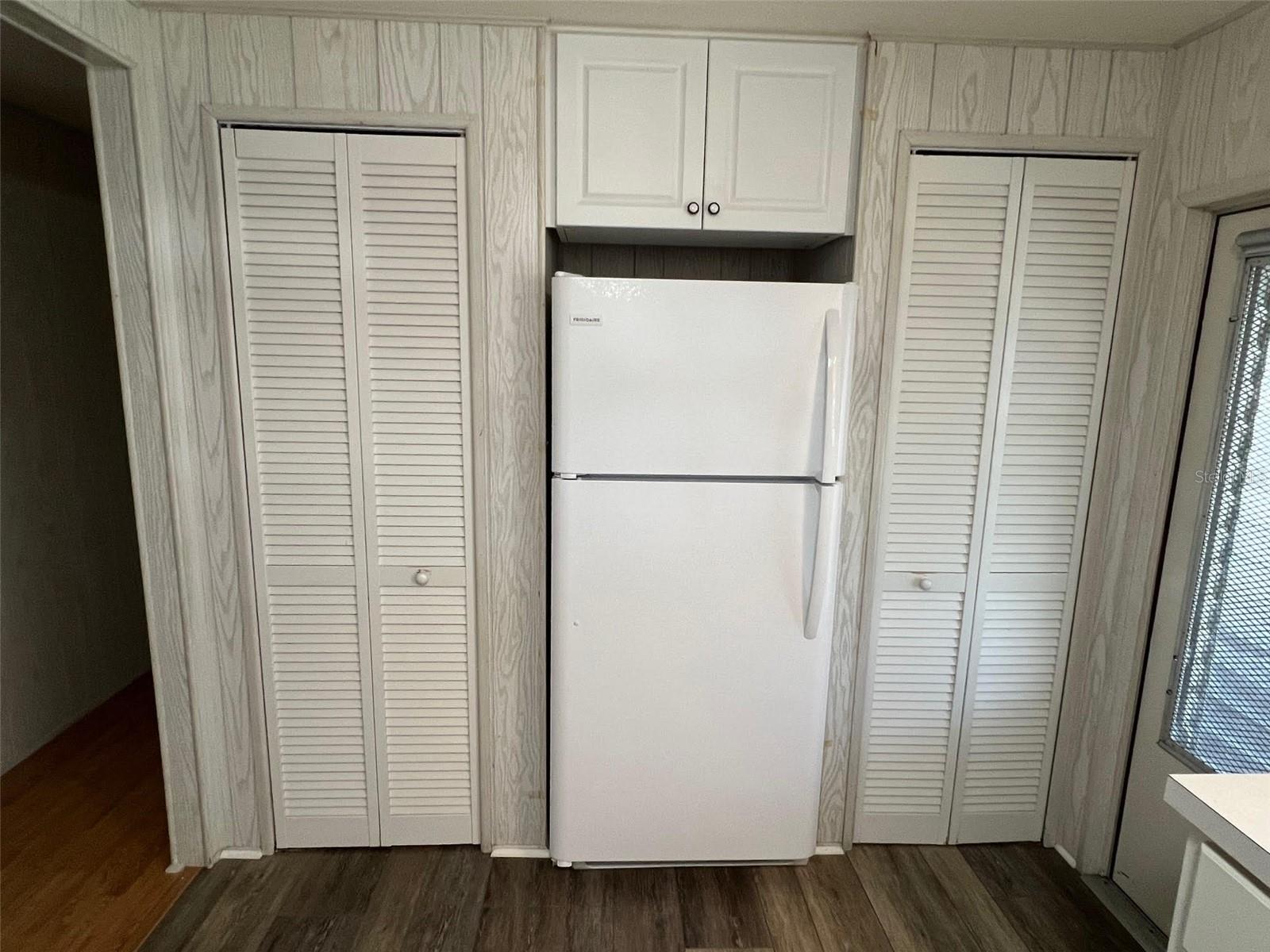 TB8428461 Property Photo