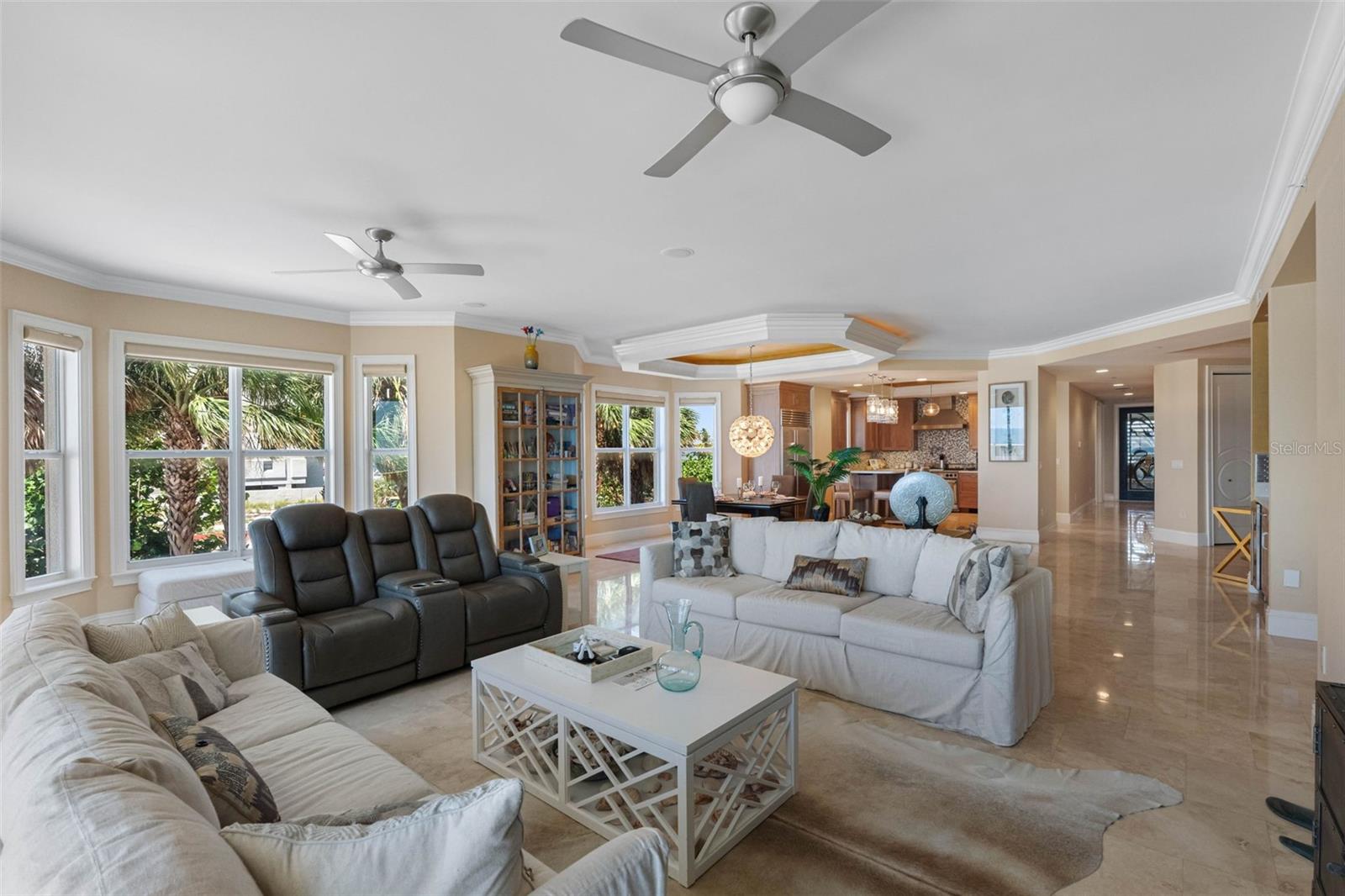 TB8428501 Property Photo