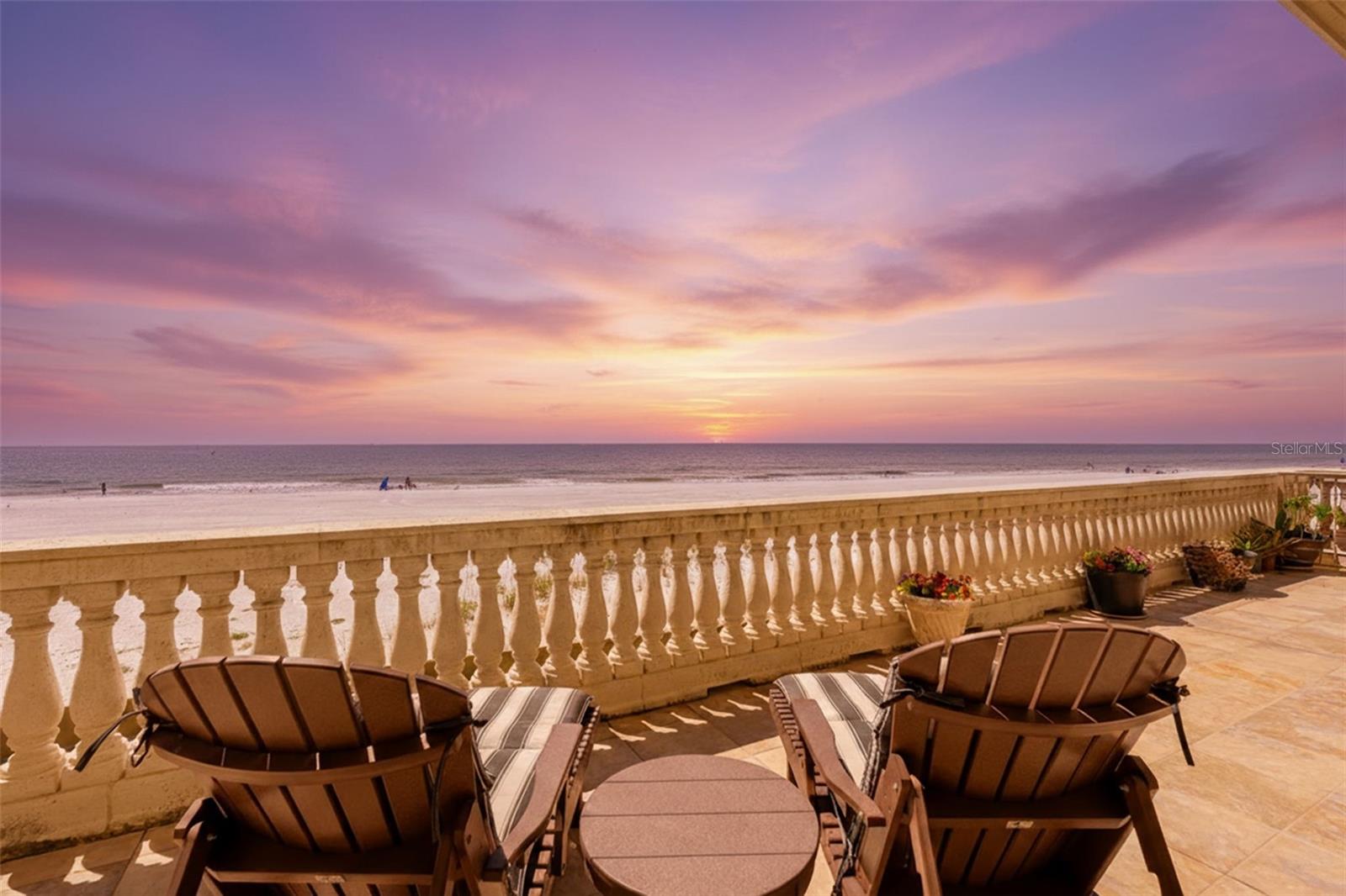 TB8428501 Property Photo