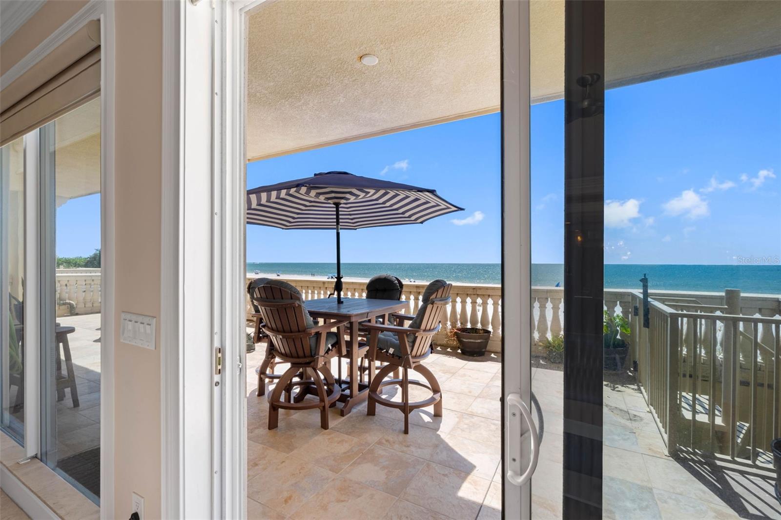 TB8428501 Property Photo