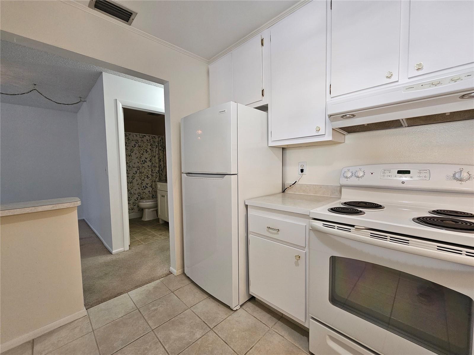 A4665347 Property Photo