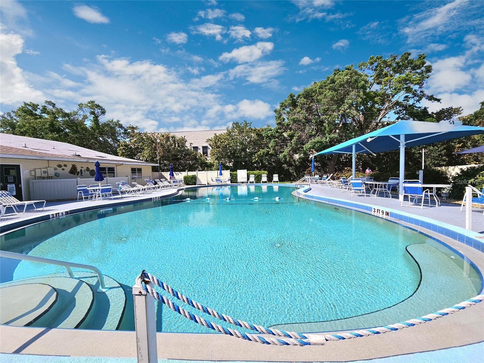 A4665347 Property Photo