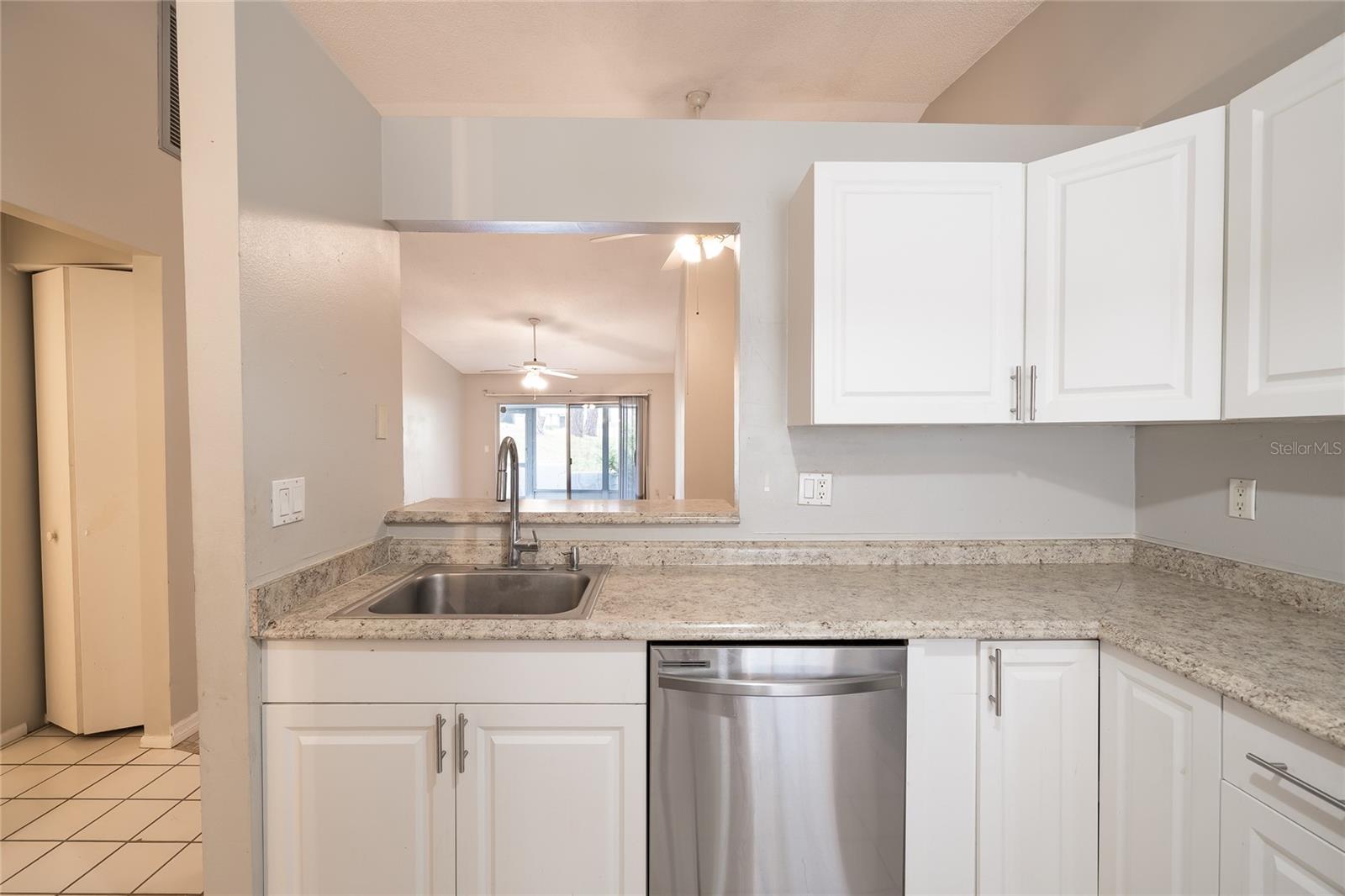 3054 BEECHER DR E #F, PALM HARBOR, FL, 34683