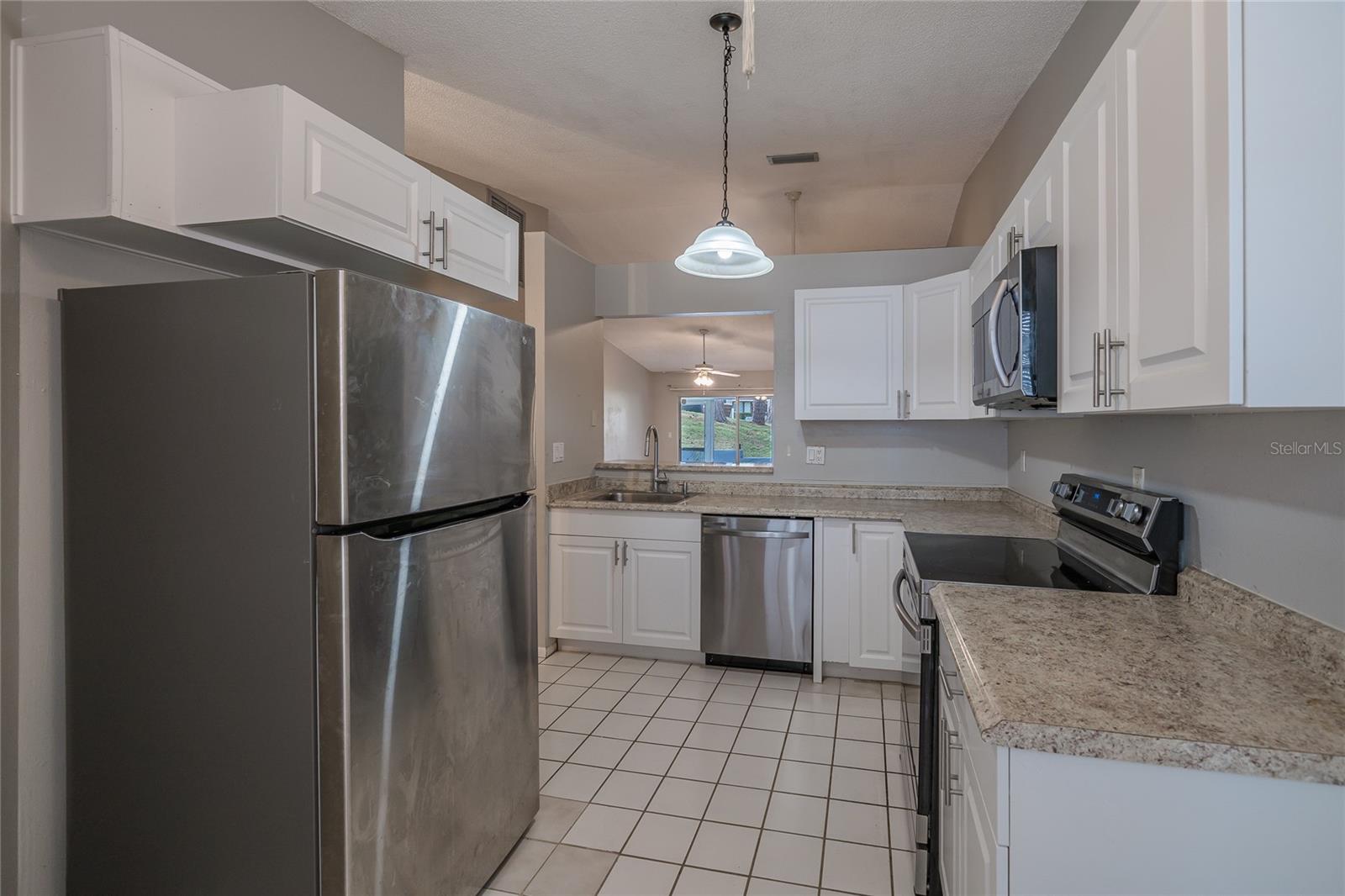 3054 BEECHER DR E #F, PALM HARBOR, FL, 34683